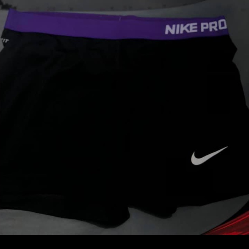 Womens Nike pros